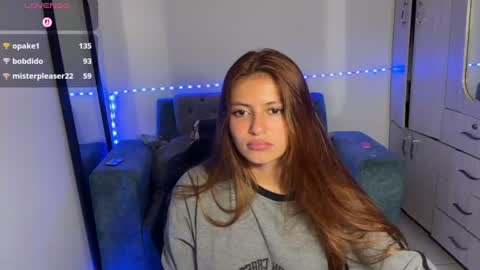 viky_evanss online show from July 27, 11:32 pm