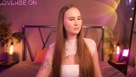  Vi  online show from August 2, 11:50 am