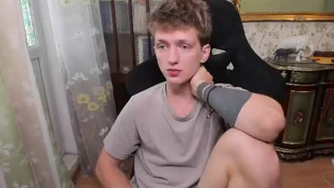 Dimoooooon online show from August 12, 1:13 pm