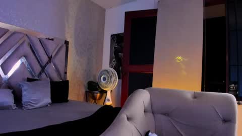 Vincent online show from July 30, 9:27 am