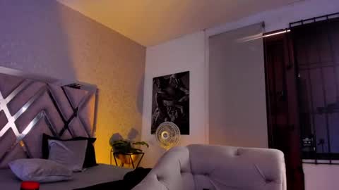 Vincent online show from August 6, 12:04 pm