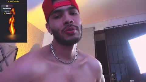 Vincent online show from August 14, 3:10 am