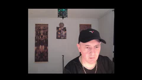 vincentclay online show from March 3, 3:31 pm