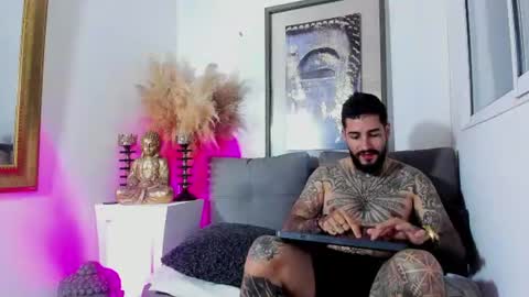 Vincent Sartori online show from August 12, 4:31 pm