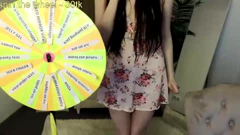 Vinessa online show from May 13, 9:42 am