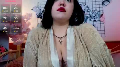 viochi_01 online show from August 6, 7:18 am