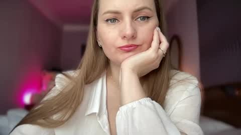 Funny  girl online show from August 12, 3:42 am