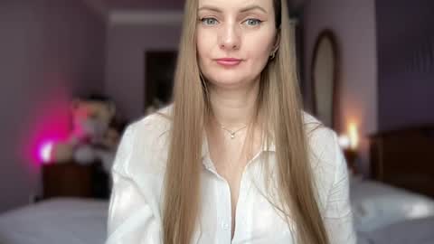 Funny  girl online show from August 12, 5:54 am