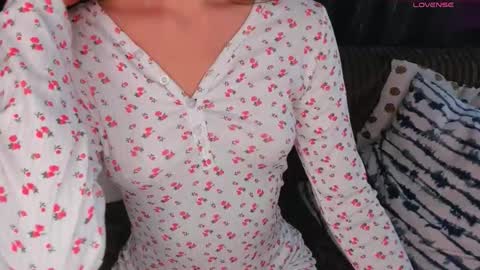 violafooxx online show from February 26, 8:02 am