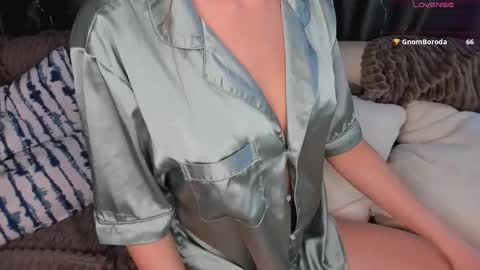 violafooxx online show from February 27, 9:28 am