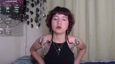 Violet online show from August 9, 9:43 am