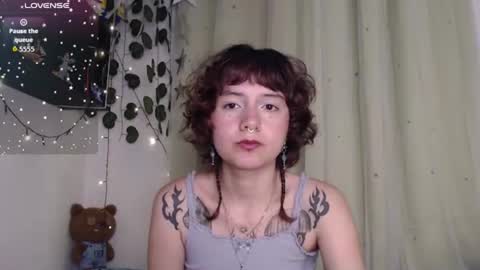Violet online show from August 13, 8:28 am
