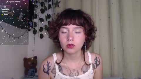 Violet online show from August 14, 8:29 am