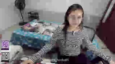 Violete Hentai01 online show from August 2, 3:24 am