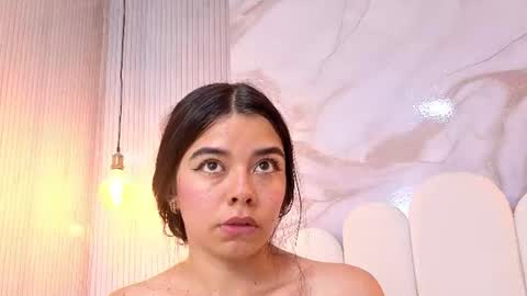 violet_lexi online show from August 10, 3:13 pm