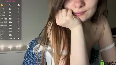 Violet Lyn online show from May 29, 9:06 pm