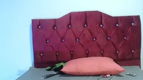 violet_ocean online show from August 10, 7:48 pm