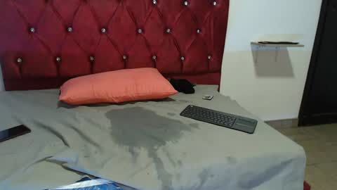 violet_ocean online show from August 13, 1:47 pm