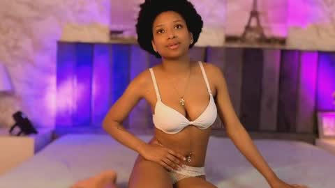 violet online show from September 10, 1:21 pm