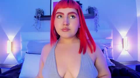 violet_sp online show from August 11, 2:08 pm