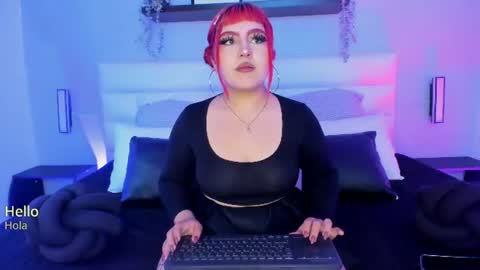 violet_sp online show from August 13, 2:09 pm