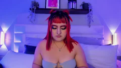 violet_sp online show from August 14, 2:53 pm