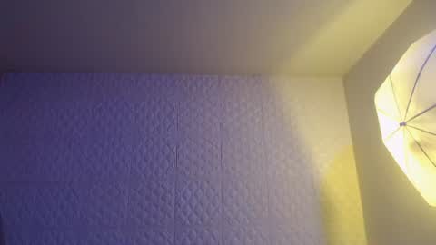 Violet online show from August 12, 2:25 am
