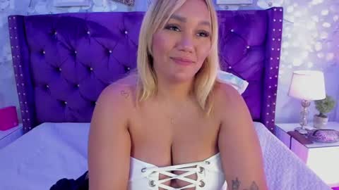 violeta_medina online show from August 11, 6:15 am