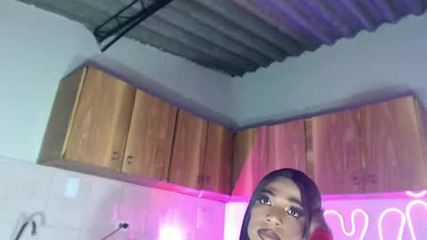 violeta_r_01 online show from June 19, 5:07 am