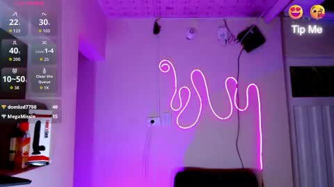 violeta_r_01 online show from June 25, 7:11 am