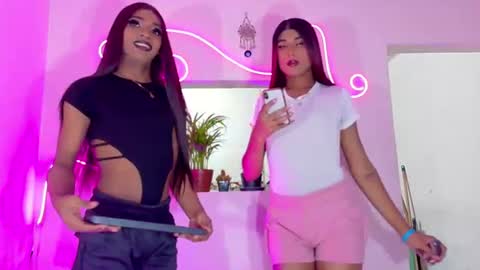 violeta_r_01 online show from August 3, 1:56 am