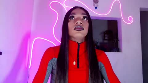 violeta_r_01 online show from August 7, 6:35 am