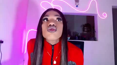 violeta_r_01 online show from August 7, 7:41 am