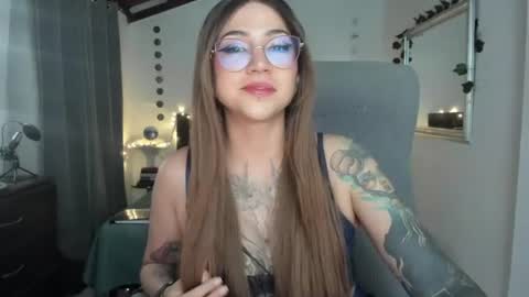 Violeta online show from August 6, 11:59 pm