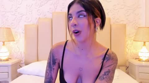 Violeta online show from August 12, 3:03 pm