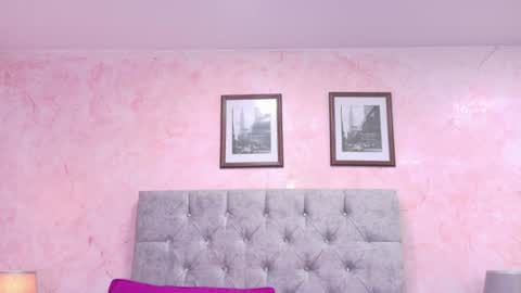 Violeta online show from August 10, 1:23 pm