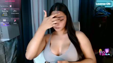 violet online show from July 31, 8:31 am