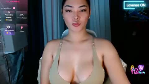violet online show from August 2, 1:56 am