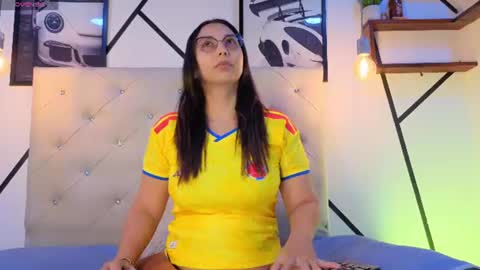 violeta simonz online show from July 3, 9:50 pm