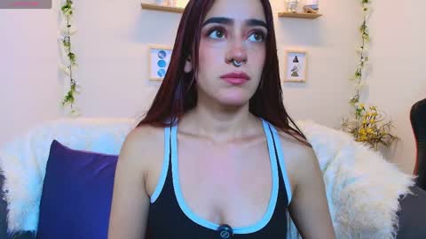 violeth_rosse_ online show from June 10, 12:23 pm
