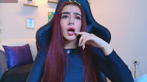 violeth_rosse_ online show from June 11, 3:40 pm
