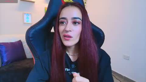 violeth_rosse_ online show from June 12, 4:03 pm