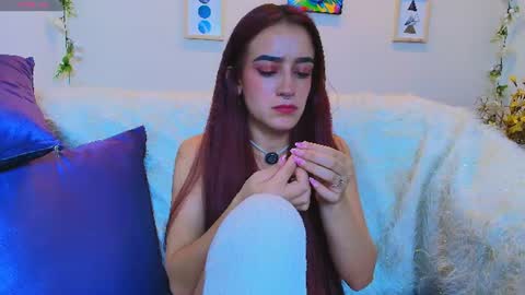 violeth_rosse_ online show from June 15, 3:54 pm