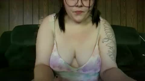 VioletSunflower online show from May 29, 10:34 pm