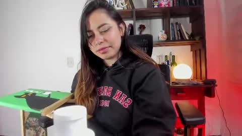 Violeta online show from August 4, 4:42 am