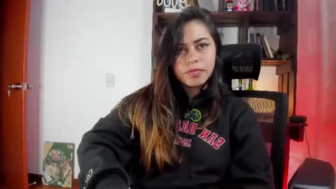 Violeta online show from August 4, 6:54 am