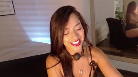 violetta_bold online show from August 8, 1:33 pm