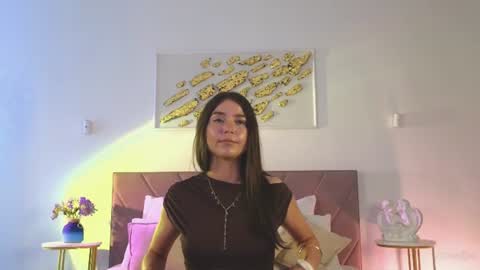 violetta_finch online show from August 6, 12:37 pm
