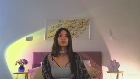 violetta_finch online show from August 13, 1:47 pm