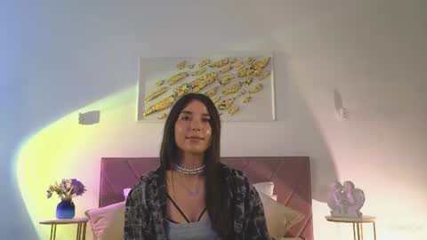 violetta_finch online show from August 13, 2:53 pm